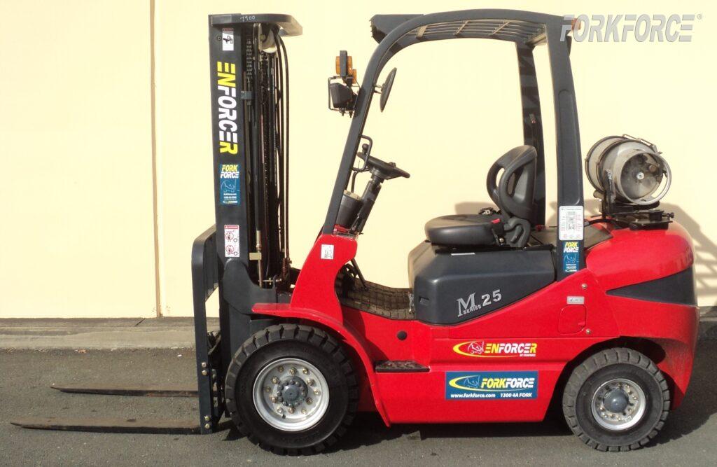 Used Enforcer 2.5 Ton LPG-Petrol Forklift