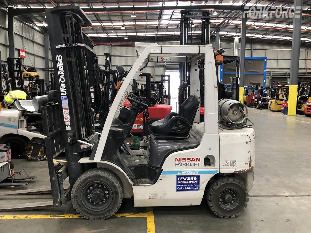 Used Nissan 2.5 Ton Forklift