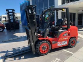 Enforcer 3.8T LPG-Petrol Container Mast Forklift