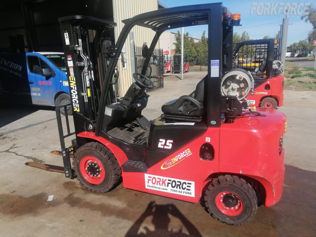 Used Enforcer 2.5 Tonne LPG Forklift