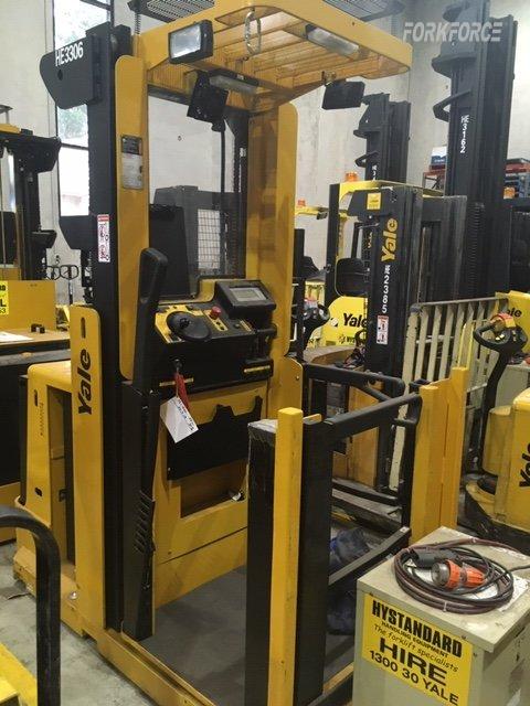 Used YALE 1,000KG LOW LEVEL ORDER PICKER