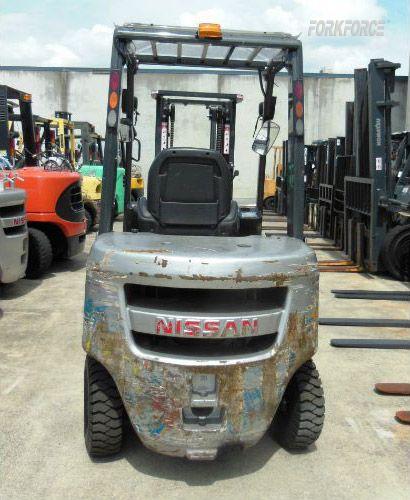 Used Nissan 2.5-Ton Diesel Forklift