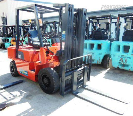 Used Nissan 2.5-Ton LPG Forklift