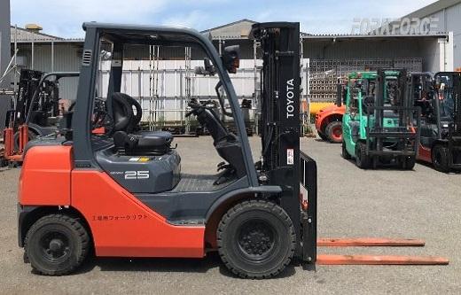 Used Toyota 2.5 Ton LPG Forklift